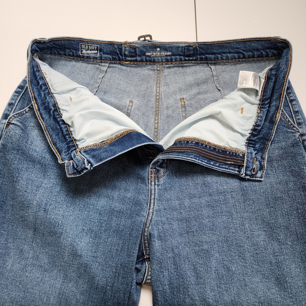 Old Navy Womens Curvy Extra High-Waisted Straight Workwear Jeans Plus Size 18 - Picture 7 of 15